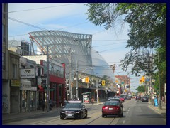 Dundas St - Art Gallery of Ontario